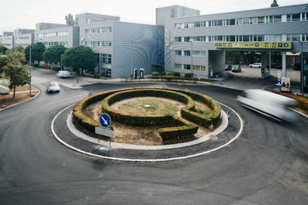 Kreisverkehr Campus 21